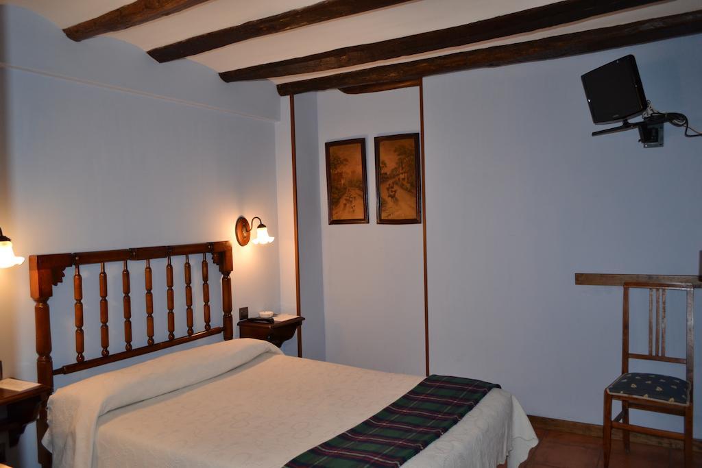 Hostal Santa Agueda Tarazona Номер фото